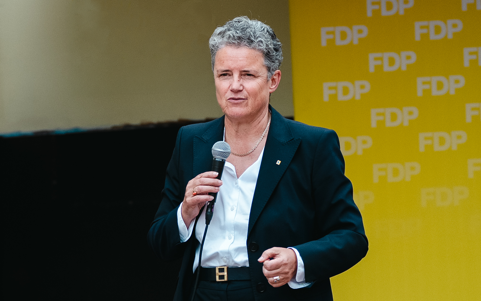 Dr. Lydia Hüskens